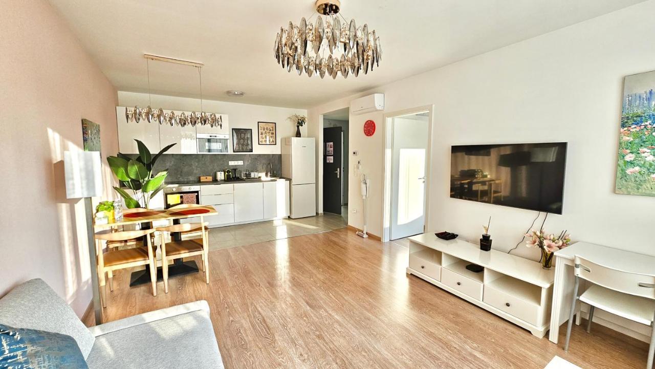 L&L Home Budapest Exterior foto